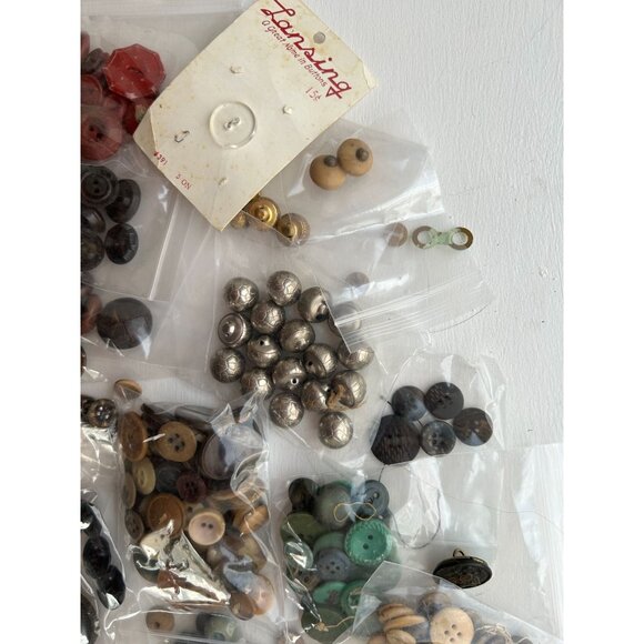 Vintage and Antique Buttons Various Sizes, Material and Styles - Picture 4 of 6